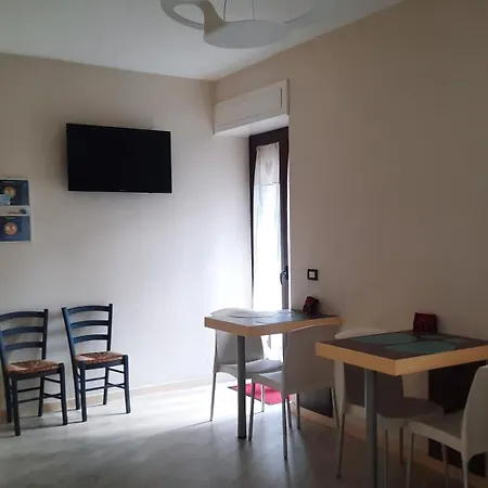 Brezzamarina Bed & Breakfast Sapri
