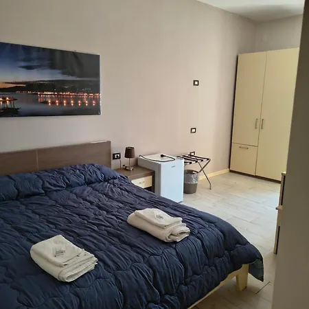 Brezzamarina 住宿加早餐酒店